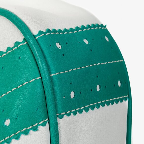 Burberry Shades of Green Vintage Brogue Hobo Shoulder Bag - Picture 6 of 14